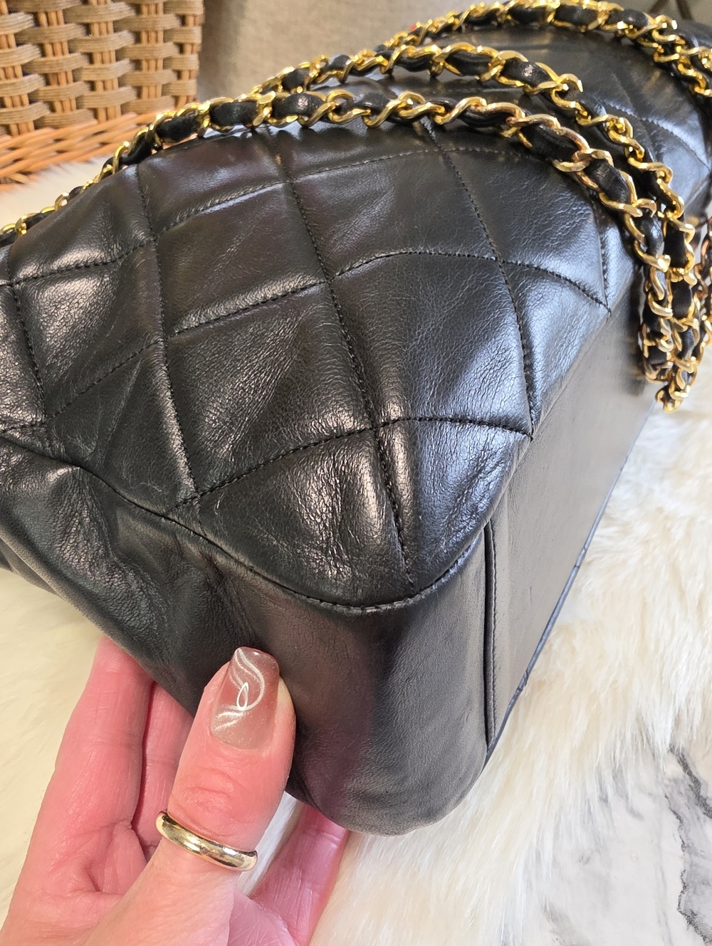 CHANEL XL Jumbo Quilted Diamond Stitch Lambskin Shoulder Bag with Gold Hardware - Picture 12 of 16